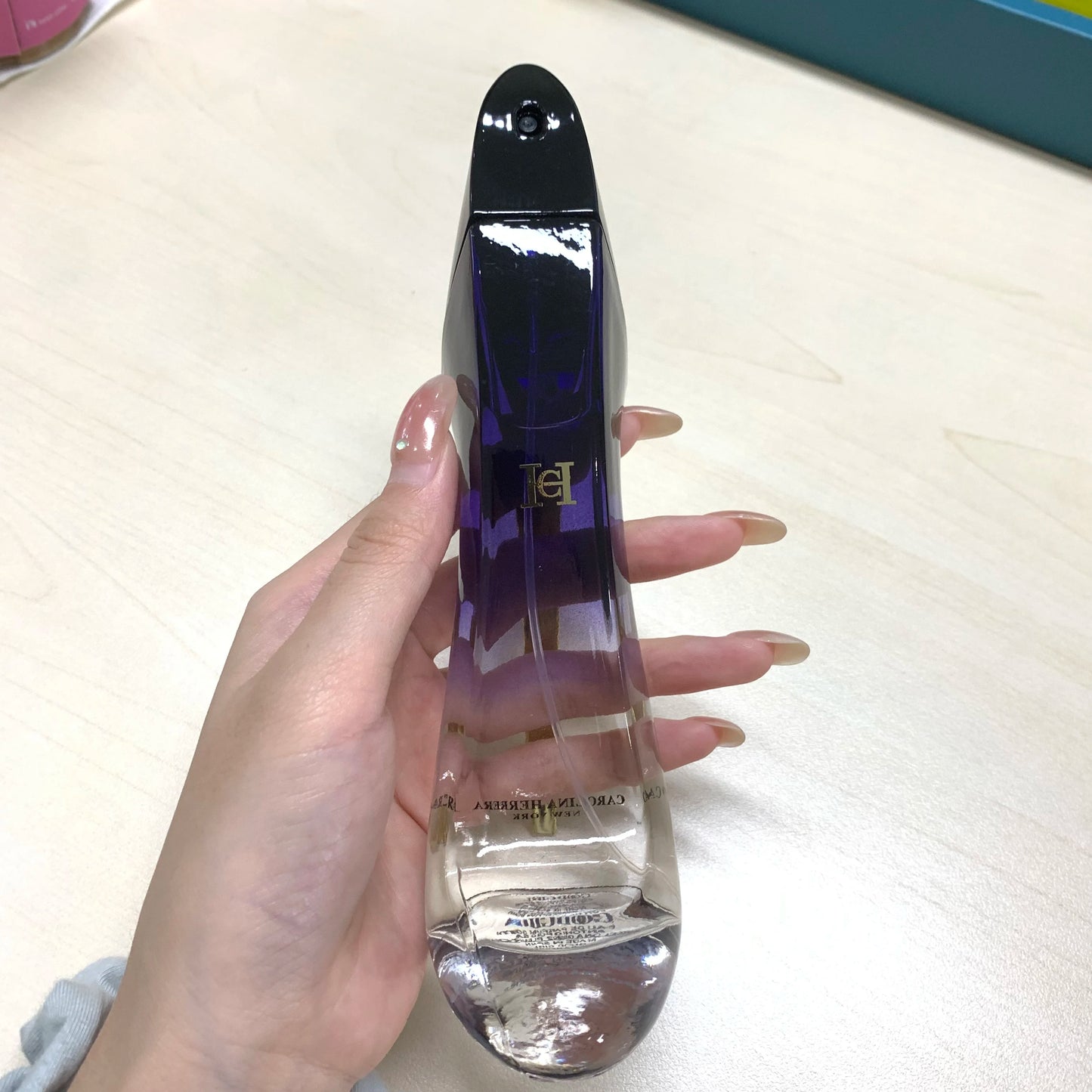 Seven women perfume (Good Girl Blush and Very Good Girl), 80ml spray, with long-lasting floral and fruity fragrance, charming fragrance, exuding women's unique charm, suitable for any venue