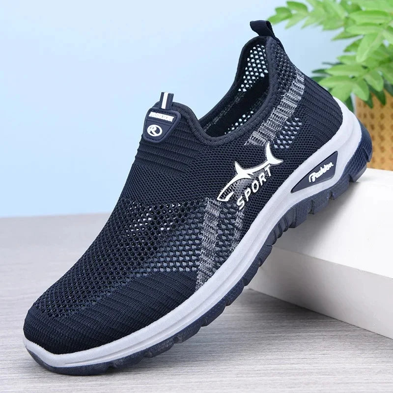 Comfortable Breathable Men's Casual Slip-On Sports Shoes Soft Bottom Cloth Shoes Easy to Wear Dad Shoes Mesh Upper Summer